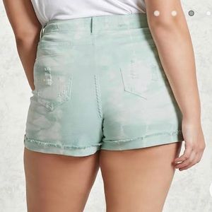 Plus Size Tye Dye Shorts